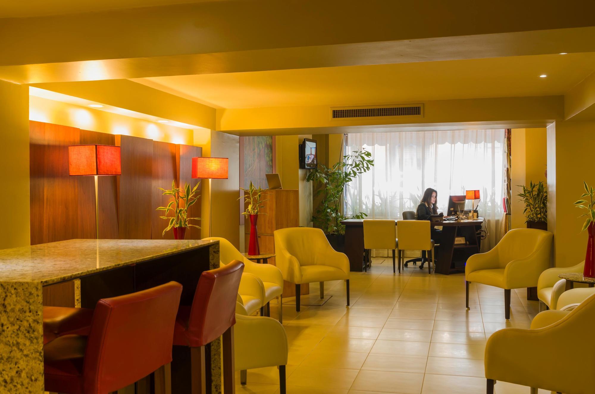 Hotel Palace Гуаякуил Екстериор снимка